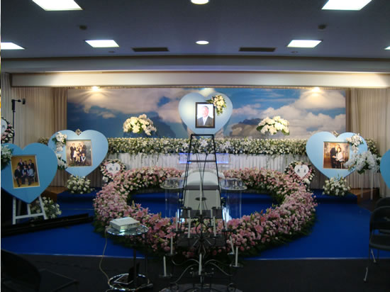 無宗教葬の東京都調布市LinMCGroup Co.,Ltd.の葬儀・葬送の様子